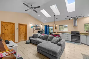 795 E Ponderosa Pkwy, Flagstaff, AZ 86001 - Photo 5