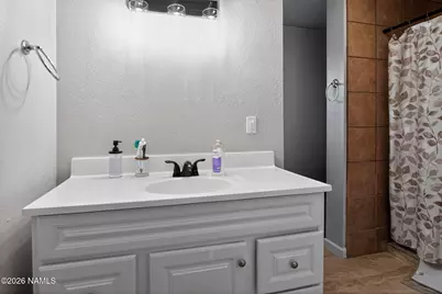 2501 Mountain Drive, Winslow, AZ 86047 - Photo 27
