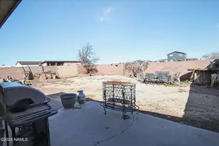 2501 Mountain Dr, Winslow, AZ 86047 - Photo 7