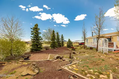 8015 Elise Way, Flagstaff, AZ 86004 - Photo 27