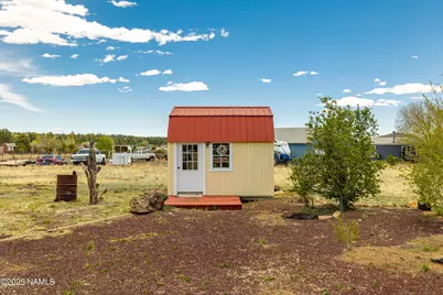 8015 Elise Way, Flagstaff, AZ 86004 - Photo 23