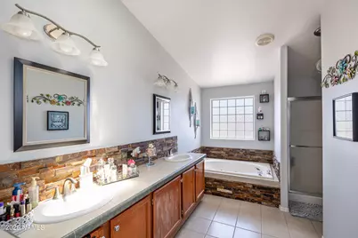 8015 Elise Way, Flagstaff, AZ 86004 - Photo 35