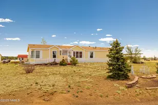 8015 Elise Way, Flagstaff, AZ 86004 - Photo 13