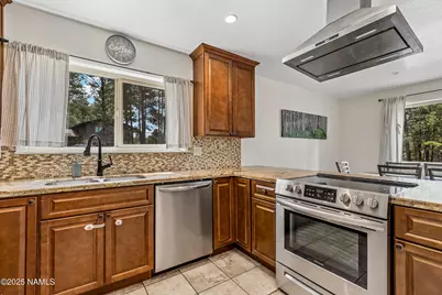 1300 N La Costa Lane, Flagstaff, AZ 86004 - Photo 9