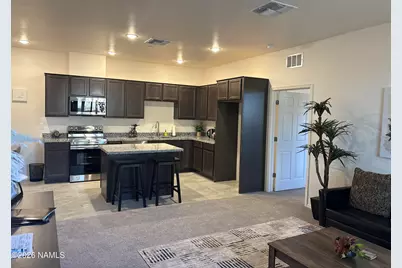 2950 W Presidio Drive #1-305, Flagstaff, AZ 86001 - Photo 3