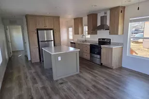 801 W Oak St, Page, AZ 86040 - Photo 3