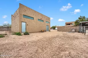 23705 N 104th Ave, Peoria, AZ 85383 - Photo 61