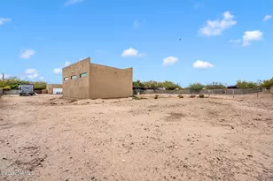 23705 N 104th Ave, Peoria, AZ 85383 - Photo 63