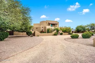 23705 N 104th Ave, Peoria, AZ 85383 - Photo 3