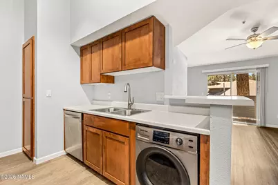 1385 W University Avenue #218, Flagstaff, AZ 86001 - Photo 9