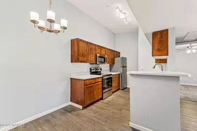 1385 W University Avenue #218, Flagstaff, AZ 86001 - Photo 5
