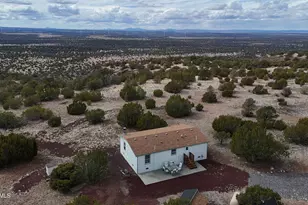 768 Mountain Cat Rd, Williams, AZ 86046 - Photo 3