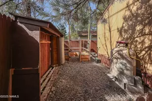 1065 E Chalet Pl, Munds Park, AZ 86017 - Photo 11