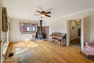 920 W Sheridan Ave, Williams, AZ 86046 - Photo 3