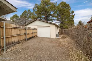 920 W Sheridan Ave, Williams, AZ 86046 - Photo 31
