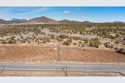 10055 Townsend-Winona Road, Flagstaff, AZ 86004 - Photo 3