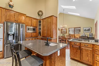 806 N Lone Oak Way, Flagstaff, AZ 86003 - Photo 15