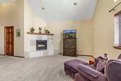 806 N Lone Oak Way, Flagstaff, AZ 86003 - Photo 23