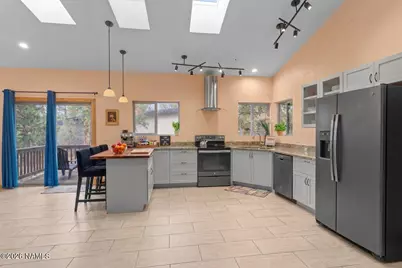 795 E Ponderosa Parkway, Flagstaff, AZ 86001 - Photo 5