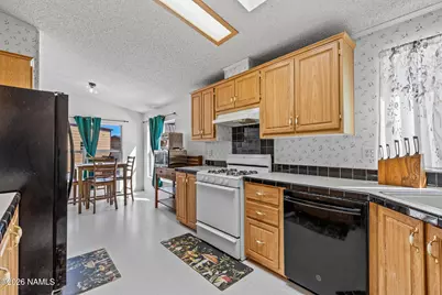 8160 Elise Way, Flagstaff, AZ 86004 - Photo 5