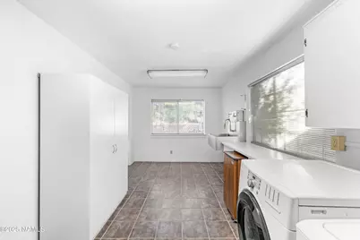 1021 W Sheridan Avenue, Williams, AZ 86046 - Photo 27