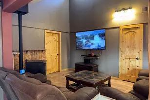 9145 Stardust Trail, Flagstaff, AZ 86004 - Photo 5