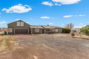 9835 Pioneer Valley Rd, Flagstaff, AZ 86004 - Photo 1