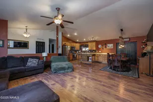 7740 Sundance, Flagstaff, AZ 86004 - Photo 9