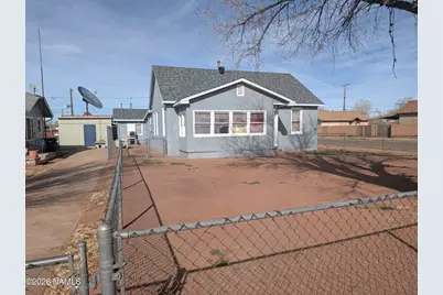 700 W Maple Street, Winslow, AZ 86047 - Photo 1