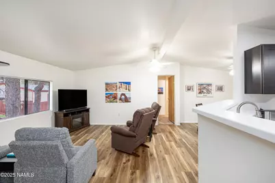 2401 W Route 66 #17, Flagstaff, AZ 86001 - Photo 7