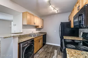 1185 W University Ave, Flagstaff, AZ 86001 - Photo 7