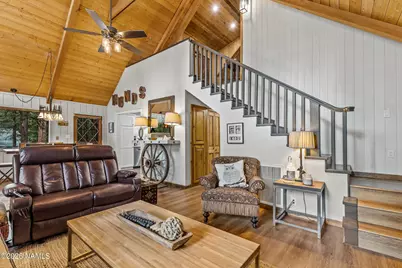 755 E Meadow View Road, Munds Park, AZ 86017 - Photo 9