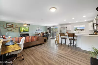 7749 Moonbeam Drive, Flagstaff, AZ 86004 - Photo 3