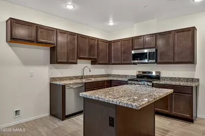 1650 E Ponderosa Parkway #227, Flagstaff, AZ 86001 - Photo 3