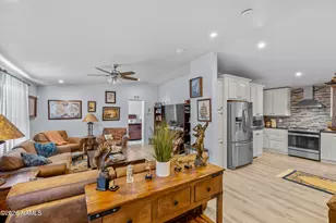 1150 N Three Bears Loop, Parks, AZ 86018 - Photo 11