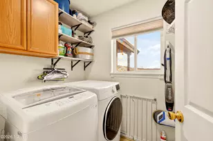 7725 Alma Rd, Flagstaff, AZ 86004 - Photo 25