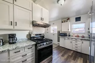 901 N Warren Ave, Winslow, AZ 86047 - Photo 13