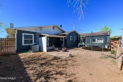 901 N Warren Avenue, Winslow, AZ 86047 - Photo 27