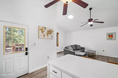 595 Cherokee, Flagstaff, AZ 86005 - Photo 9