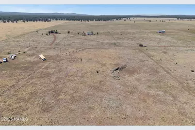 13373 E Dog Haven Place, Parks, AZ 86018 - Photo 25