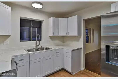 606 W Elm Street, Winslow, AZ 86047 - Photo 9