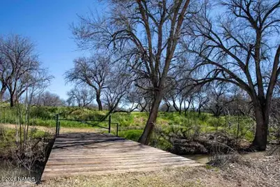 1097 E Amber Way, Camp Verde, AZ 86322 - Photo 17