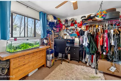 814 W Summit Avenue, Flagstaff, AZ 86001 - Photo 15