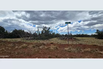 5666 Lasso Loop, Williams, AZ 86046 - Photo 9