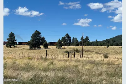 665 S Dust Devil Drive, Parks, AZ 86018 - Photo 35