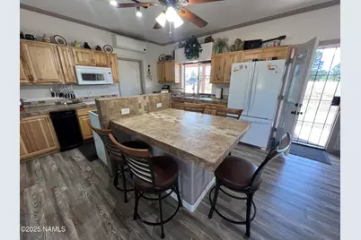 665 S Dust Devil Drive, Parks, AZ 86018 - Photo 13