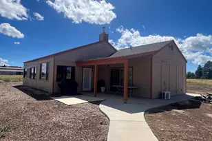 665 S Dust Devil Dr, Parks, AZ 86018 - Photo 7