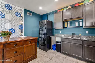 2240 W Mission Timber Cir, Flagstaff, AZ 86001 - Photo 27