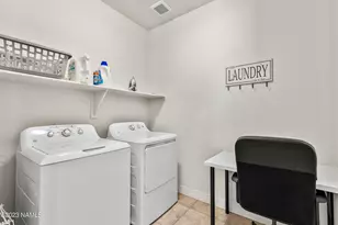 2240 W Mission Timber Cir, Flagstaff, AZ 86001 - Photo 21