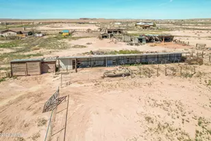 552 W Mountain View St, Winslow, AZ 86047 - Photo 27